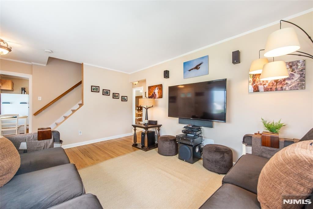 9 Clairmont Road