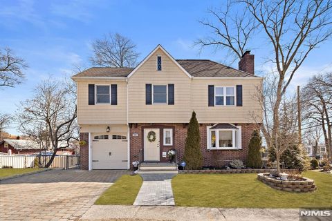 502 Longview Place Cliffside Park NJ 07010