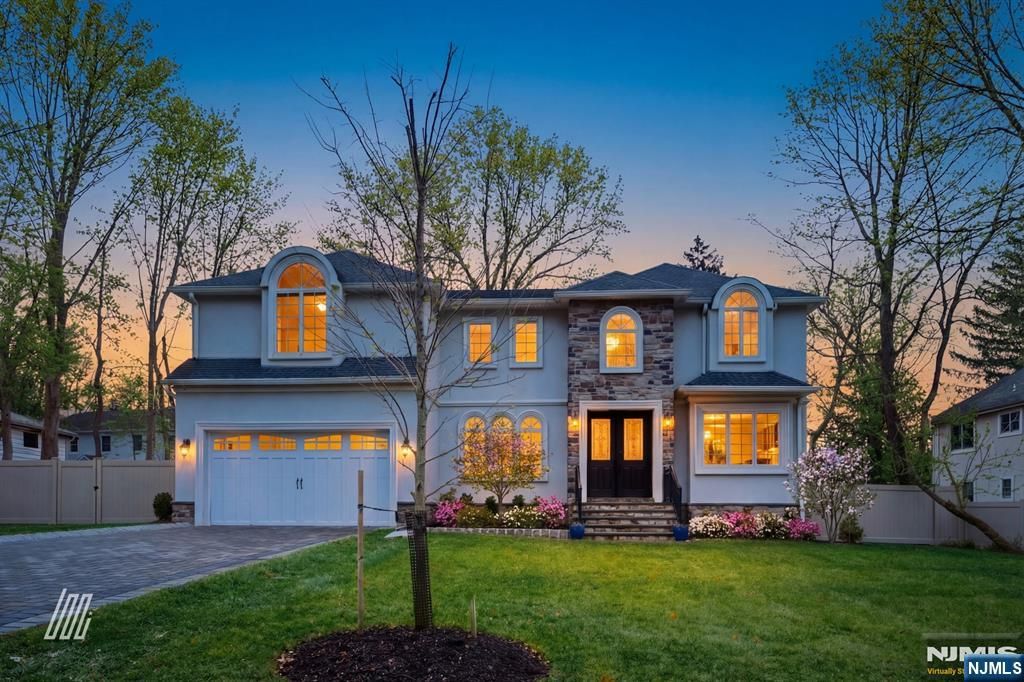 Photo of 8 Ranch Lane, Closter, NJ 07624 (MLS # 26010026)