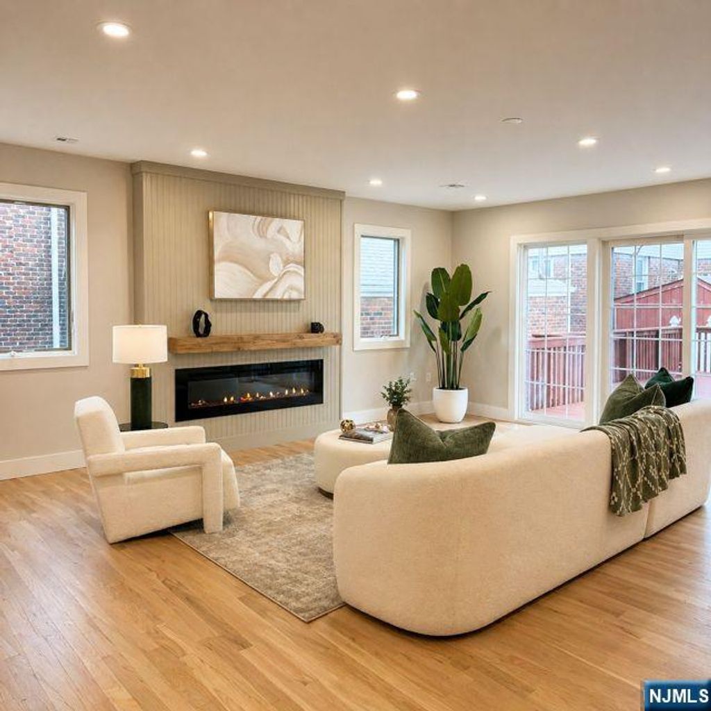 Photo of 448 Fern Avenue, Lyndhurst, NJ 07071 (MLS # 26015385)