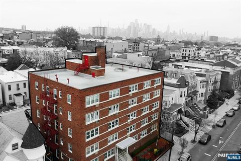 Photo of 154 Bowers Street #2D, Jersey City, NJ 07307 (MLS # 26005122)