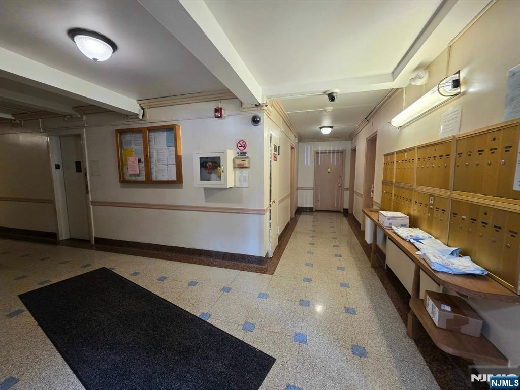 411 Park Place 4D