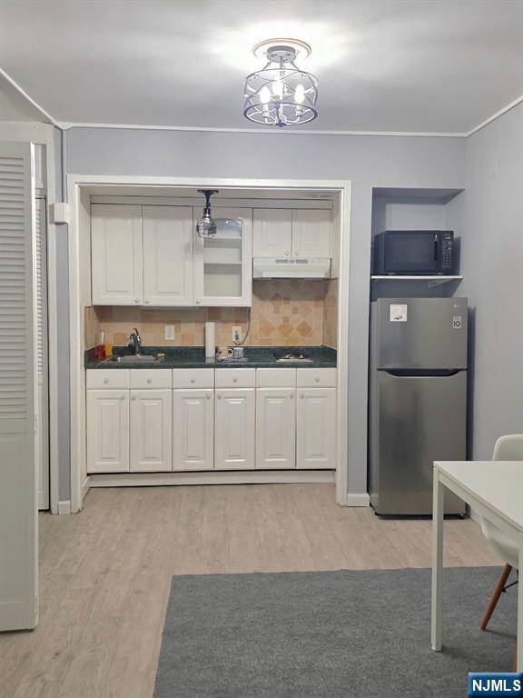 411 Park Place 4D