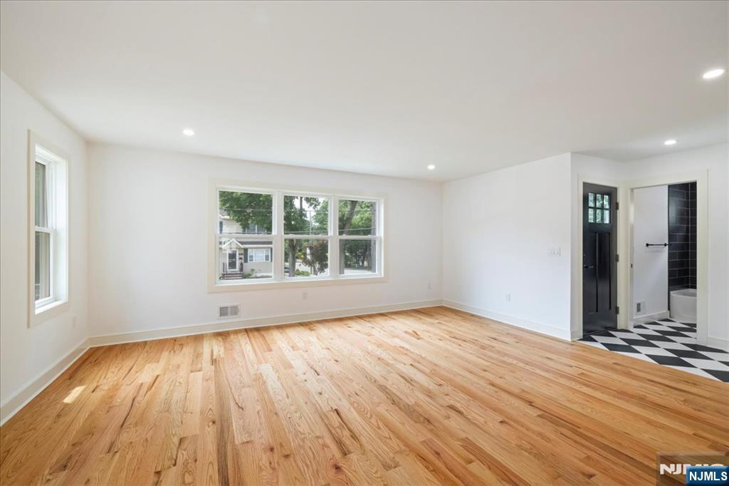 11-09 Malcolm Terrace