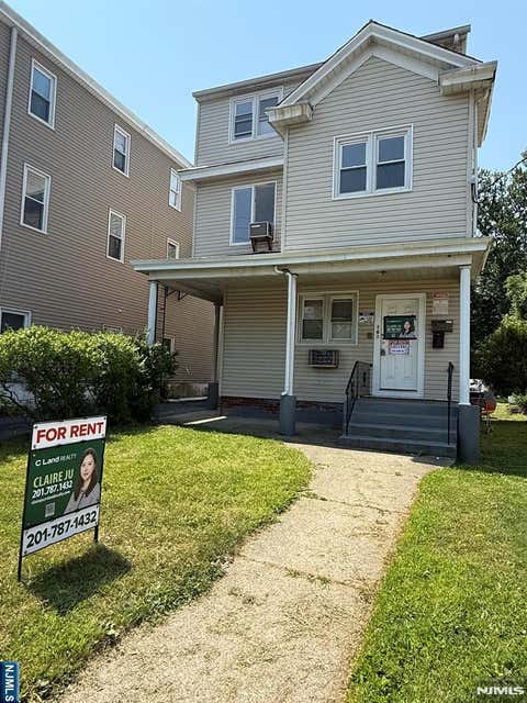 Photo of 161 Central AVE #2 & 3 floor, Hackensack, NJ 07601 (MLS # 26028117)