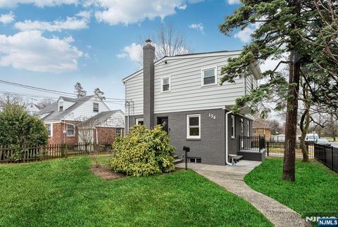 136 Palsa Avenue Elmwood Park NJ 07407