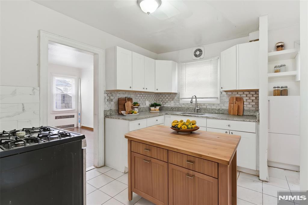327 Field Place