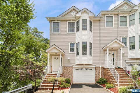 Photo of 13 Carol Lane, River Edge, NJ 07661 (MLS # 26028642)