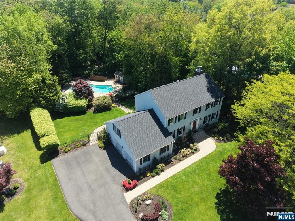 74 Van Blarcom Lane