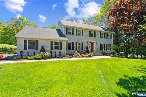 74 Van Blarcom Lane Wyckoff NJ 07481