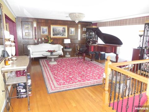 Photo of 8 Mariani Drive, Little Ferry, NJ 07643 (MLS # 26019708)