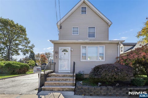 Photo of 186 Grand Street, New Milford, NJ 07646 (MLS # 26040541)