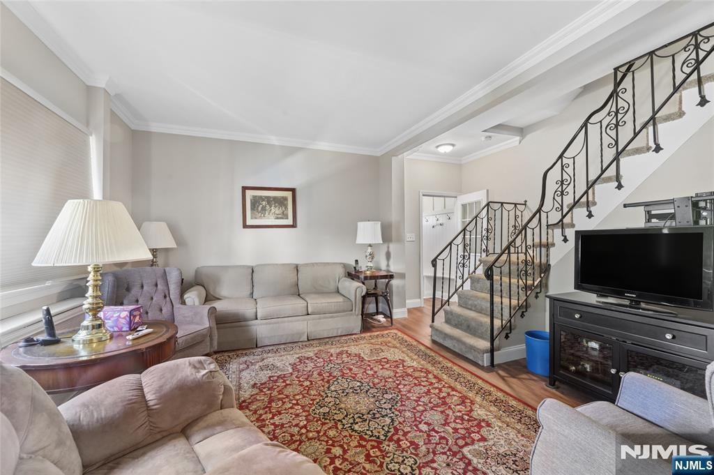 Homes for Sale in Northern NJ | ThisIsRiverEdge.com 186 Grand Street