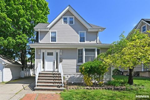 116 E Quackenbush Avenue Dumont NJ 07628