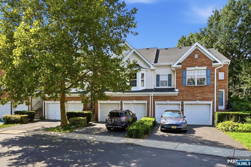 347 Winthrop Drive 3114