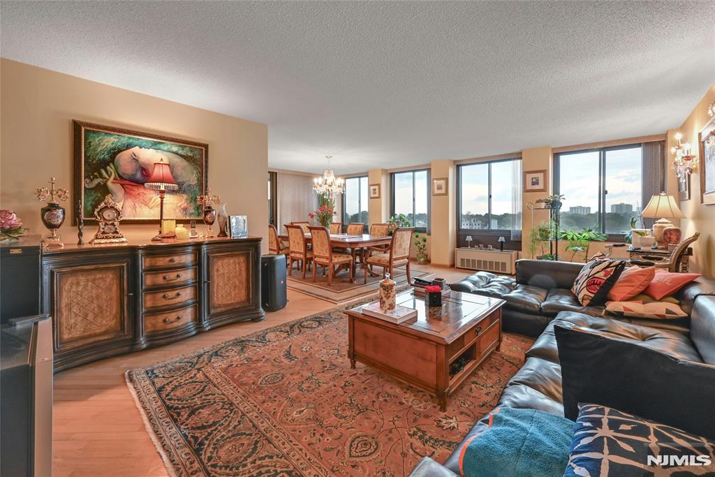300 Winston Drive 603