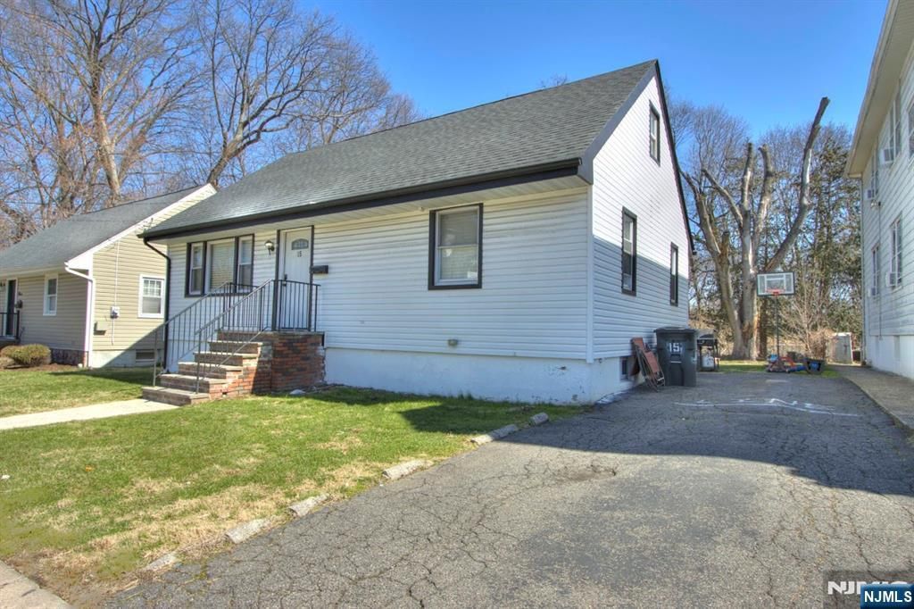 Photo of 15 John Street, Passaic, NJ 07055 (MLS # 26012432)