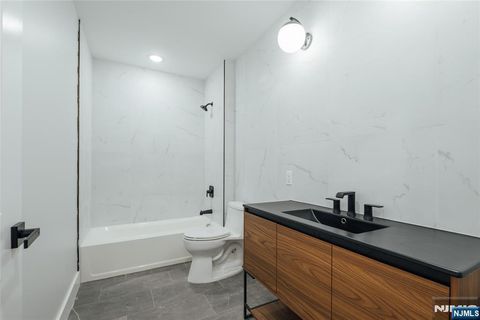 Photo of 90 Hollywood Ave #2, East Orange, NJ 07018 (MLS # 25038512) Photo of 90 Hollywood Ave #2, East Orange, NJ 07018 (MLS # 25038512)