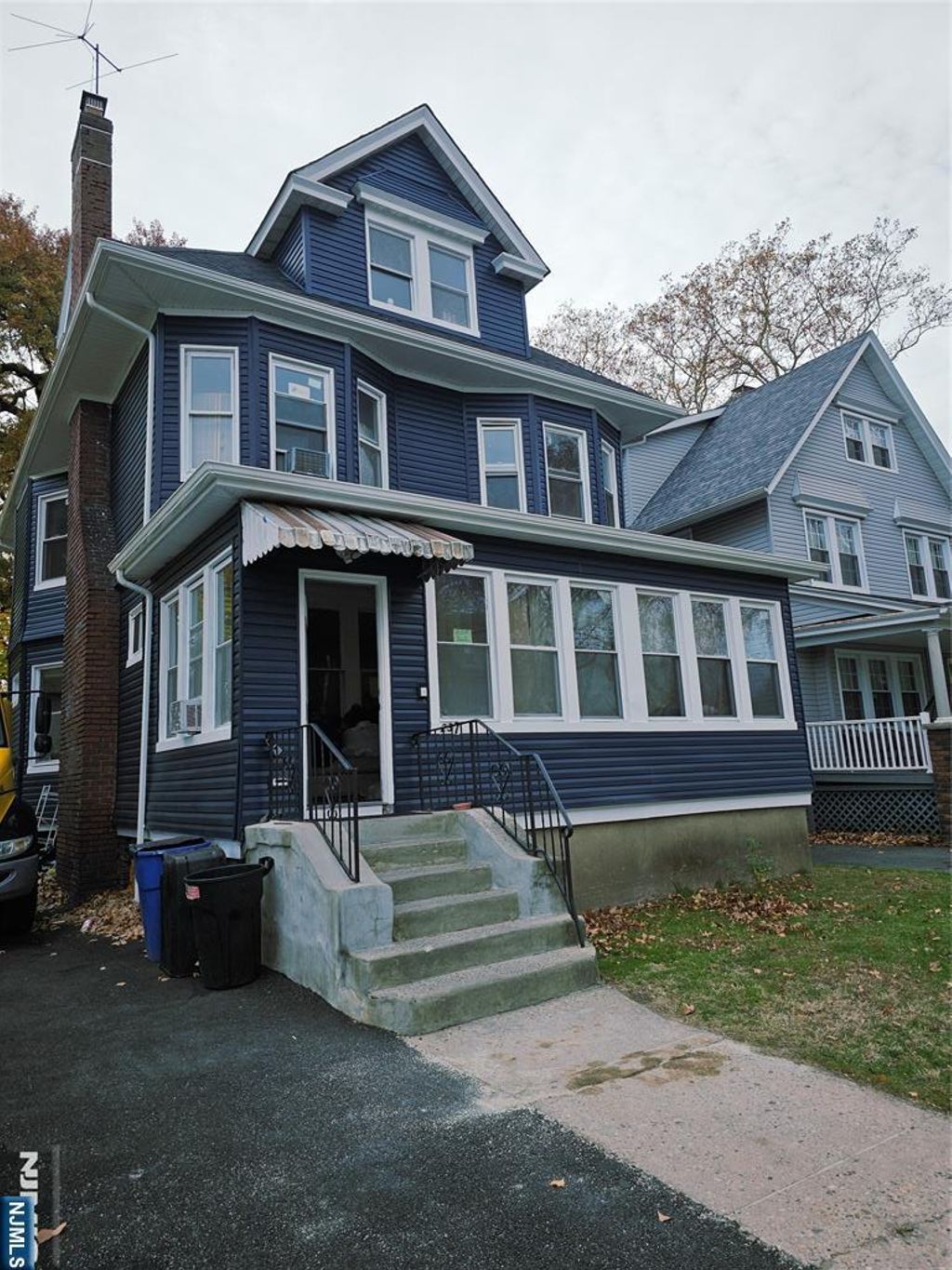 Photo of 237 Rutledge Avenue, East Orange, NJ 07017 (MLS # 26004020)