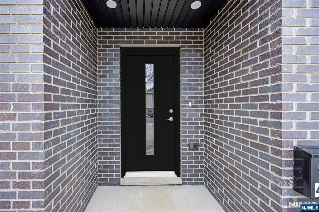 Photo of 428 Lafayette Avenue, Cliffside Park, NJ 07010 (MLS # 26004996)