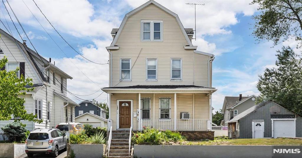 162 Forest Avenue