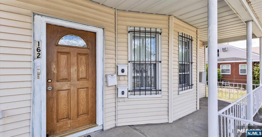 162 Forest Avenue