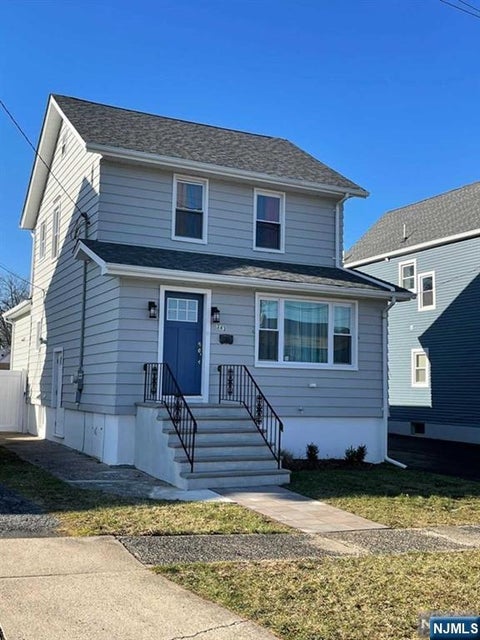 Photo of 343 Kaplan Ave, Hackensack, NJ 07601 (MLS # 26024062)
