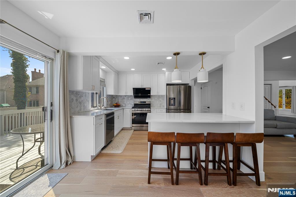 1430 Oleri Terrace