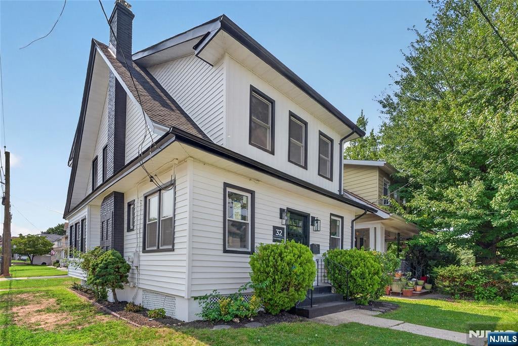 32 Fontaine Avenue