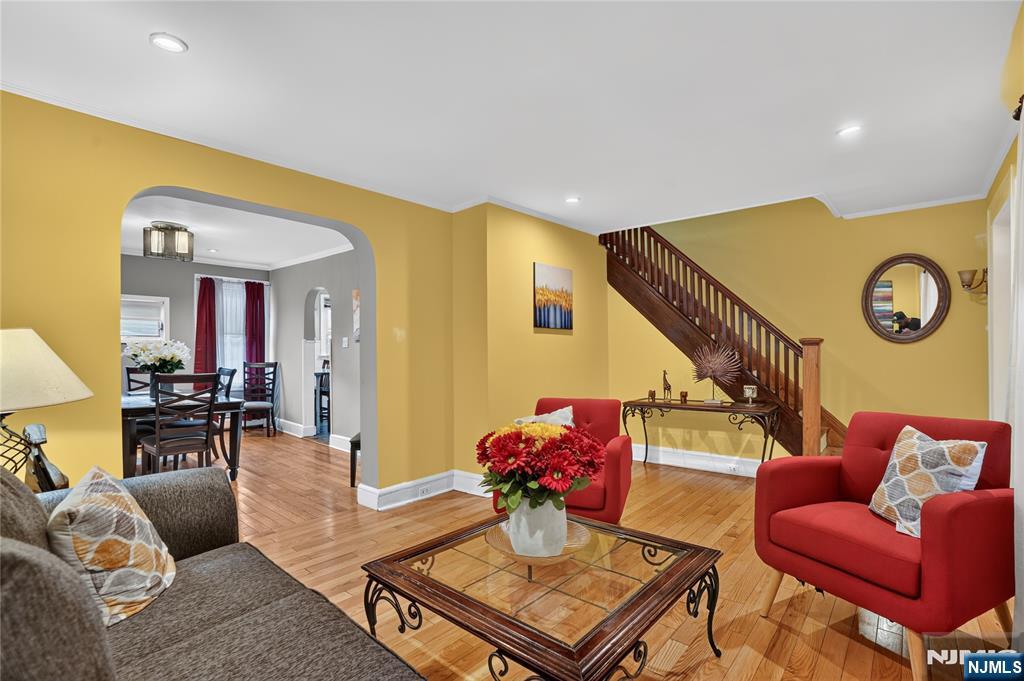 59 Glenwood Avenue