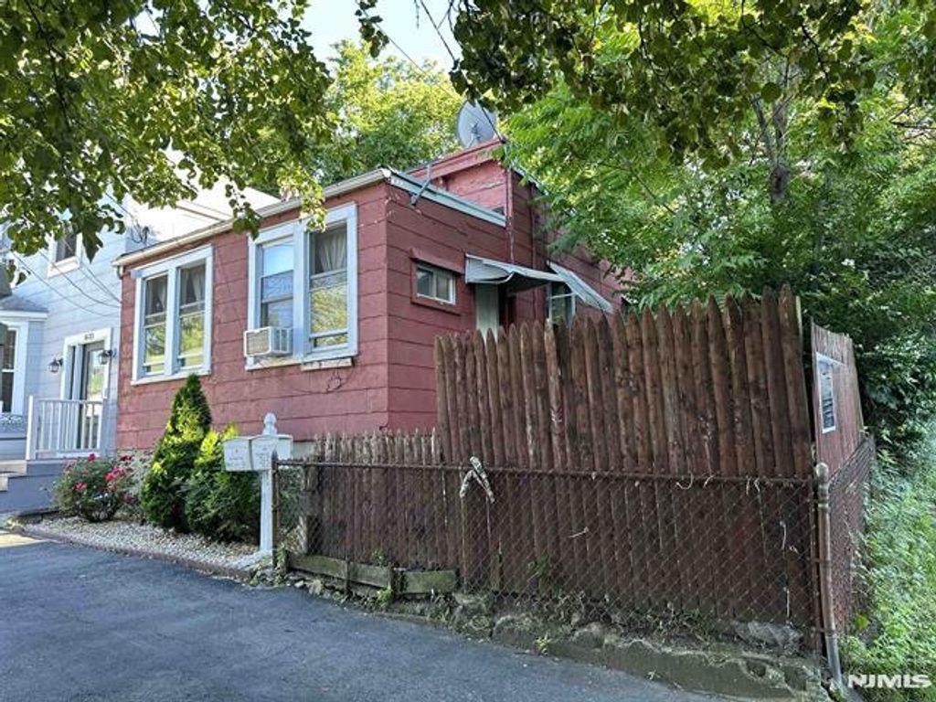 Photo of 3602 Liberty Avenue, North Bergen, NJ 07047 (MLS # 25016285)