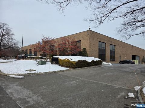 Photo of 450 Commerce Boulevard #A, Carlstadt, NJ 07072 (MLS # 26002968)