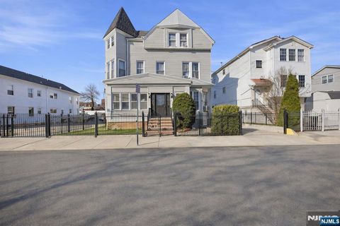Photo of 1315 May Street, Newark, NJ 07104 (MLS # 26020027)