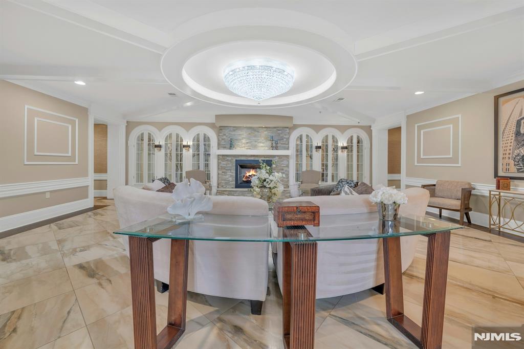 1107 Wickham Terrace 374