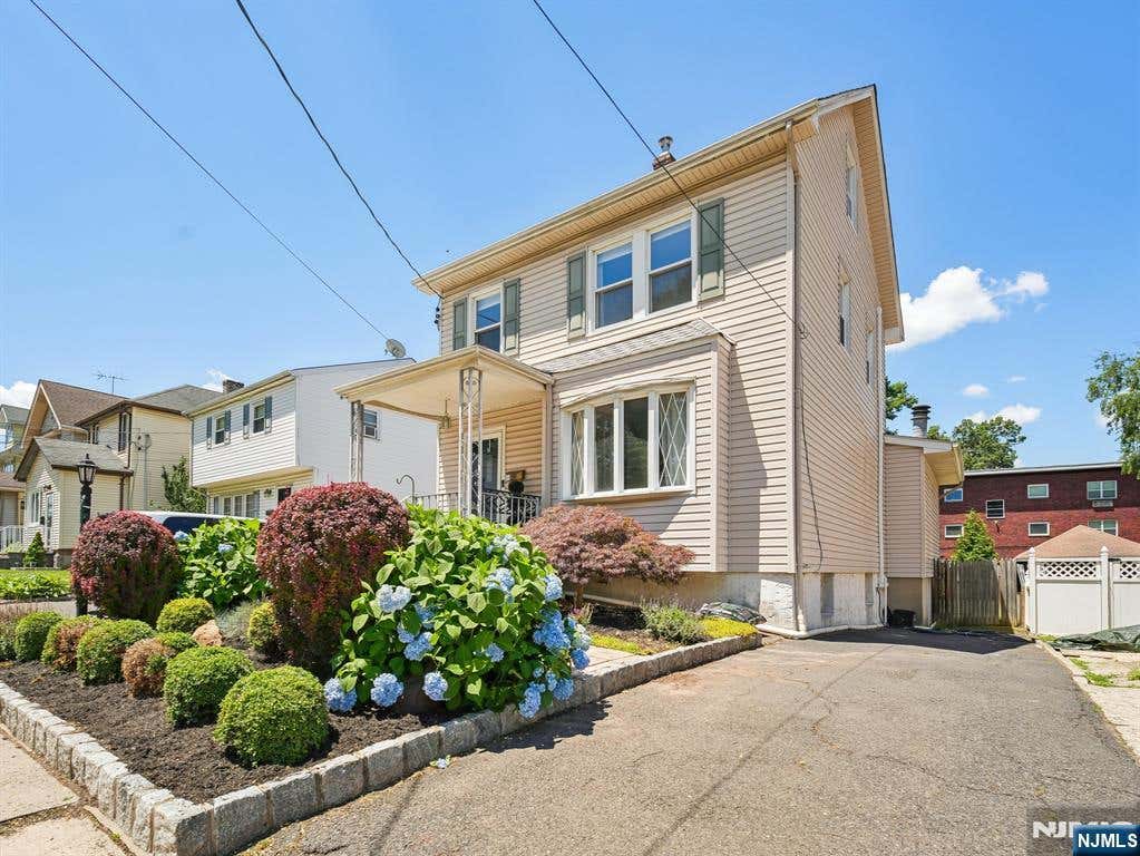 Photo of 17 Princeton ST, Nutley, NJ 07110 (MLS # 26024141)