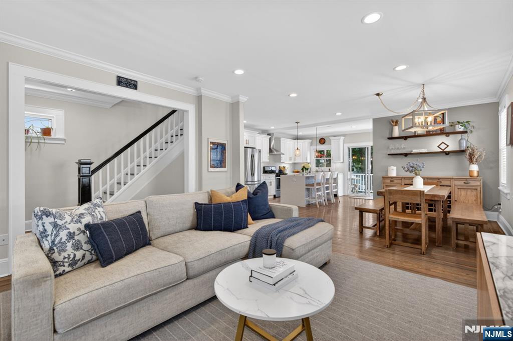 54 Van Riper Avenue