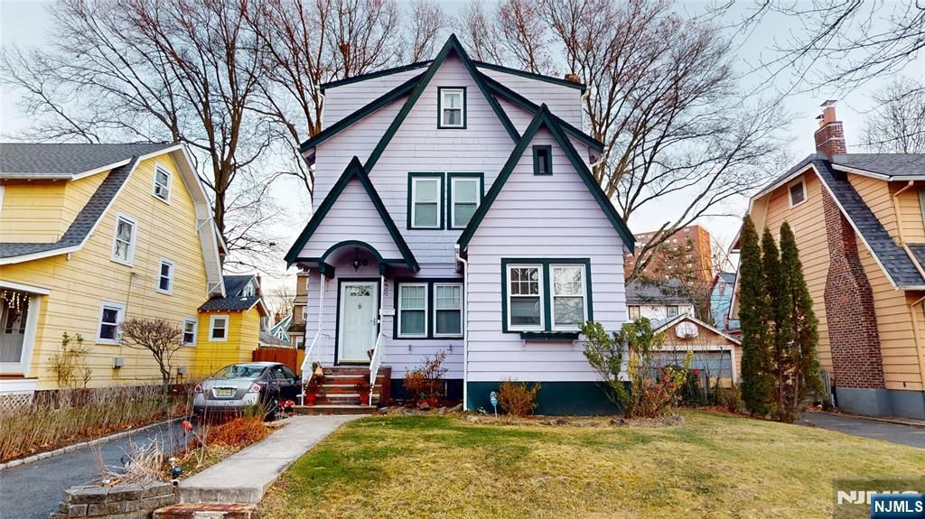 Photo of 116 Seton Place, South Orange Village, NJ 07079 (MLS # 25043227)