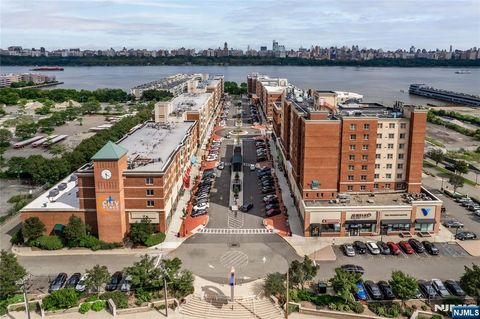 6404 City Place Edgewater NJ 07020