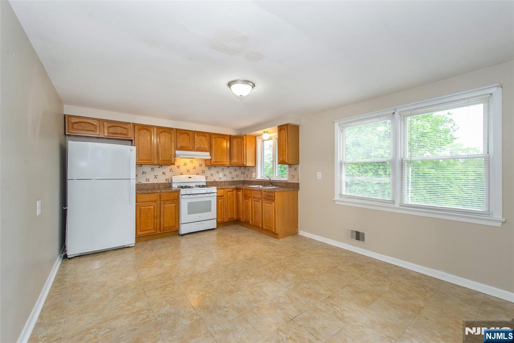 56 Corabelle Avenue 2