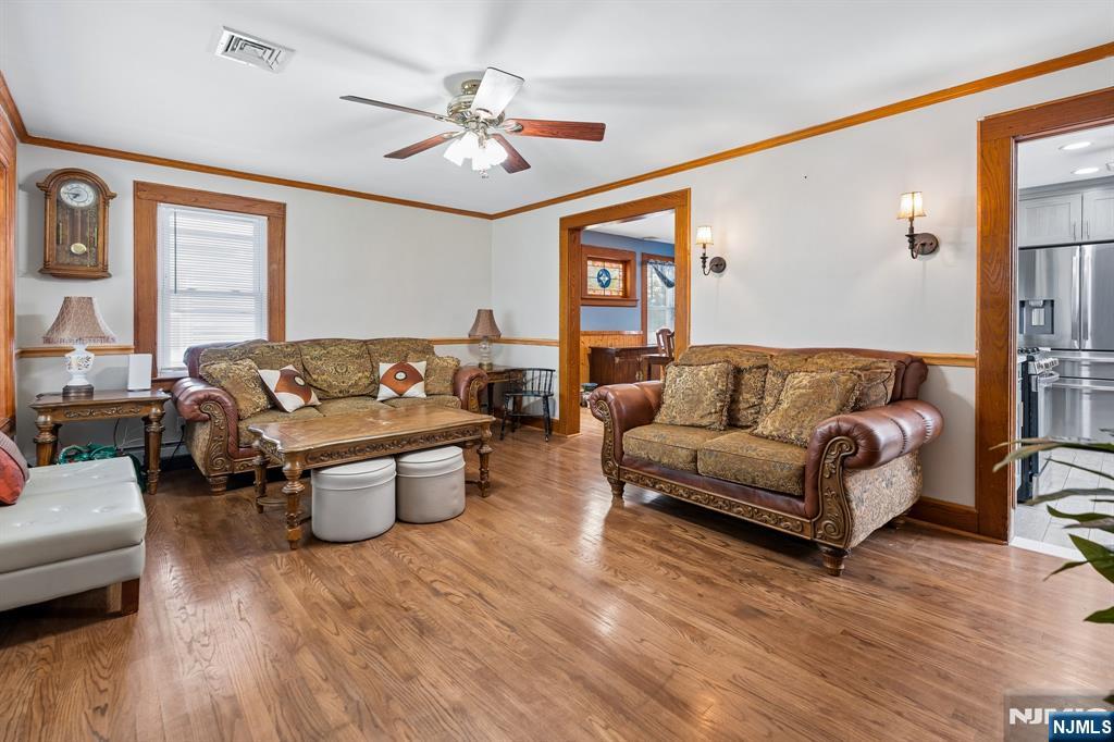 14 Chestnut Terrace