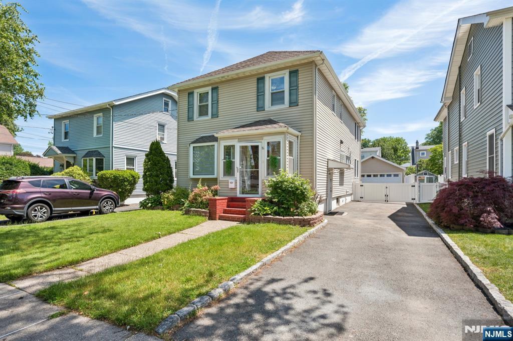14 Chestnut Terrace