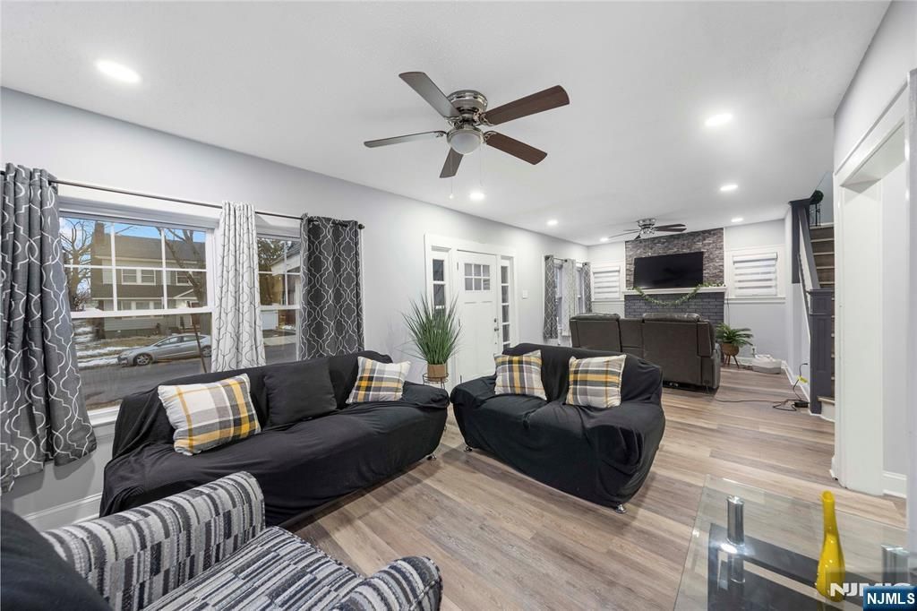 Photo of 6163 Keer Ave, Newark, NJ 07112 (MLS # 26001860)