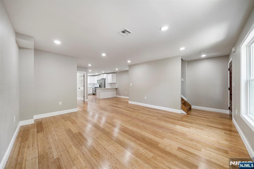 208 N 1st Street