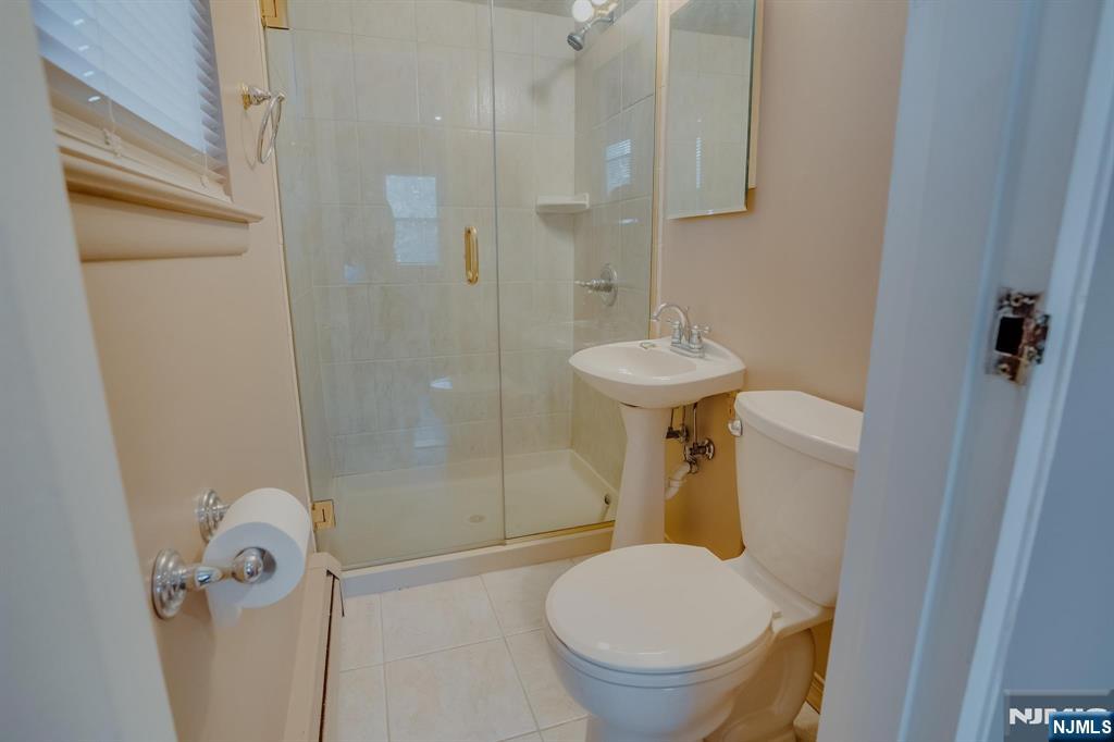 1138 Farm Road D