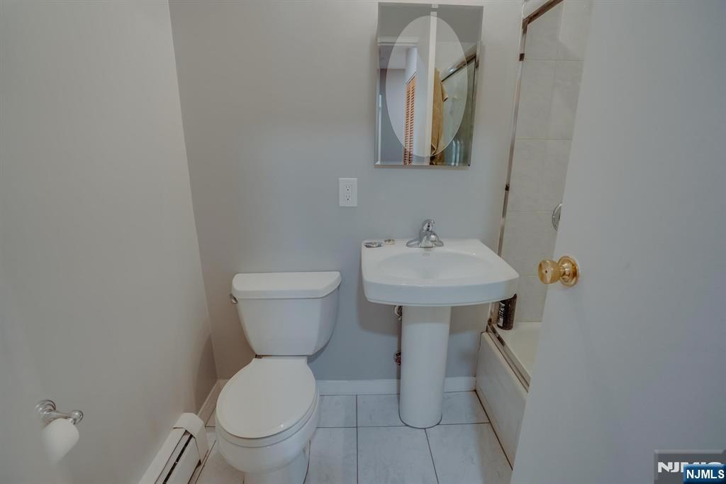 1138 Farm Road D