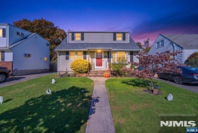 33 Hillside Drive Totowa NJ 07512