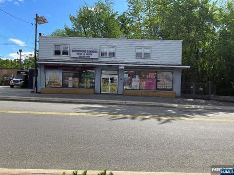 Photo of 545 Mola Boulevard, Elmwood Park, NJ 07407 (MLS # 26013558)