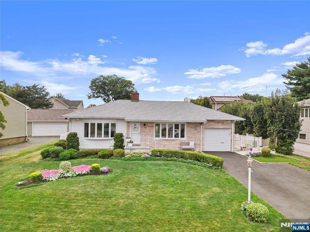 Photo of 99 Normandy Road, Clifton, NJ 07013 (MLS # 26009506)