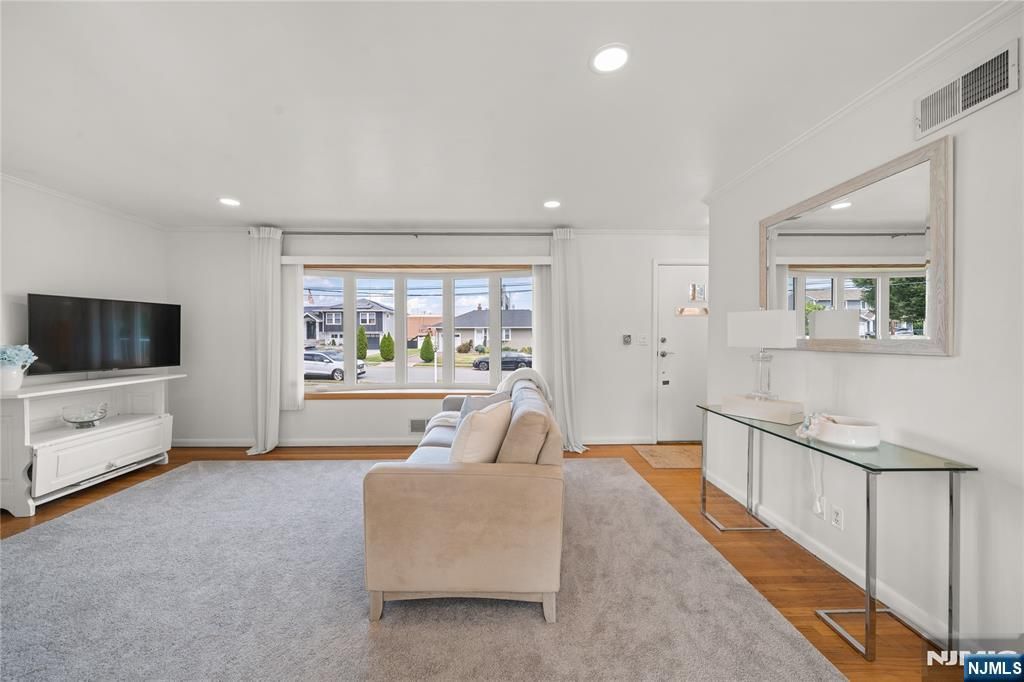 Photo of 99 Normandy Road, Clifton, NJ 07013 (MLS # 26009506)