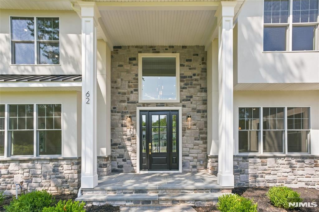 62 Wynnewood Road